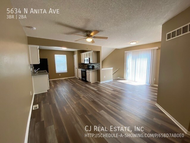 Foto del edificio - 5634 N Anita Ave
