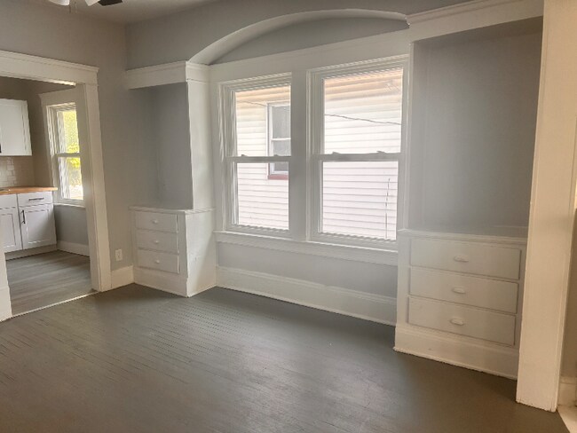 Foto del edificio - 3473 E 118th St