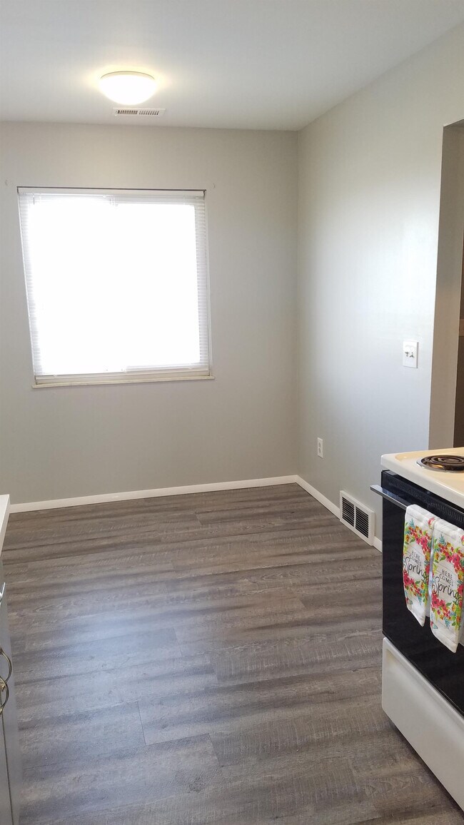 7383 Ayers Rd Unit 7383, Perrysburg, OH 43551 Room for Rent in Perrysburg, OH