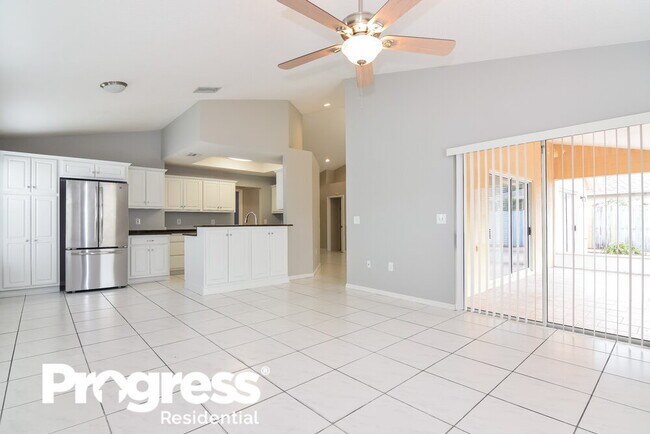 Foto del edificio - 24146 Cross Ln