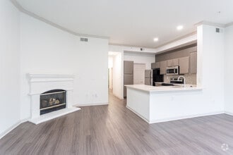 2BR, 2BA - 1044SF - Muse at SoCo