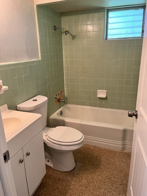 Full Bath - 1804 Rio Hondo Rd