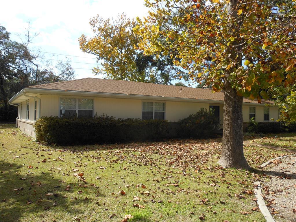 74 16th St, Apalachicola, FL 32320 House Rental in Apalachicola, FL