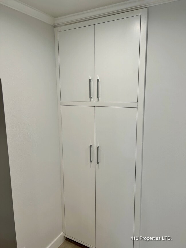 Apartamento 14 - Despensa grande para almacenamiento adicional - Primrose Terrace
