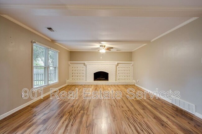 Building Photo - 8332 Misty Creek Dr