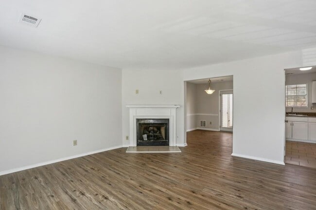 Building Photo - 1509 Kilmuir Way