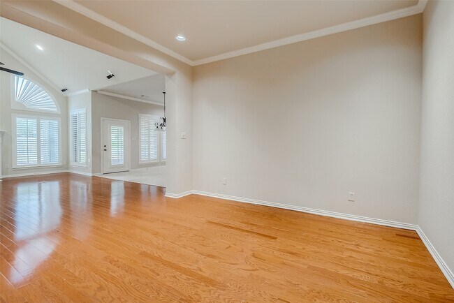 Building Photo - 7206 Spring Meadow Ln