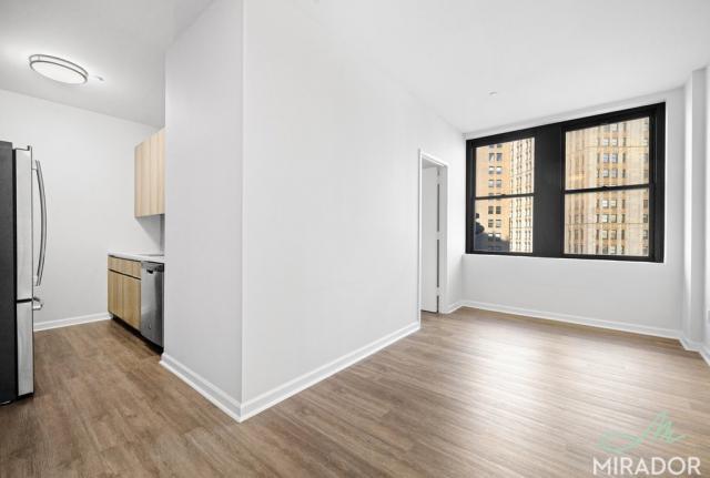 Foto principal - 2 bedroom in NEW YORK NY 10038