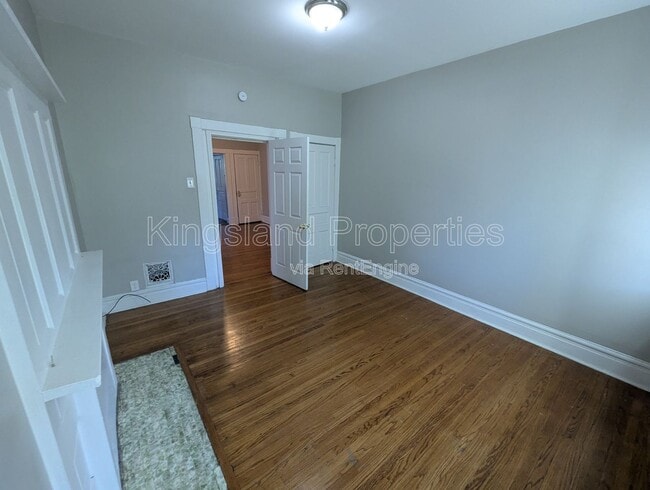 Building Photo - 3020 Texas Ave