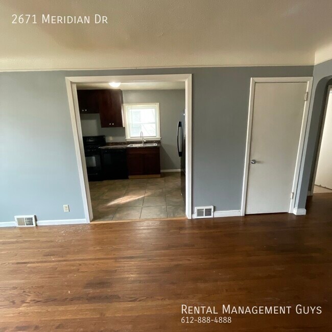 Foto del edificio - 2671 Meridian Dr