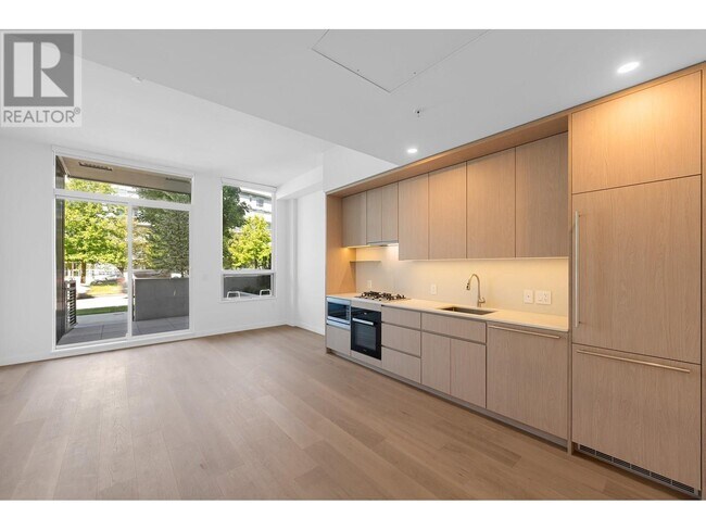 Photo du bâtiment - 5212-5212 Cambie Rd