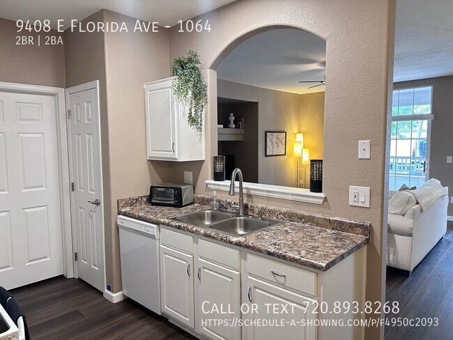 Building Photo - Your Ideal Home Awaits! Explore Comfortabl...
