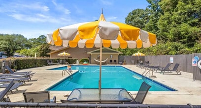 Pool - Apex Hoover