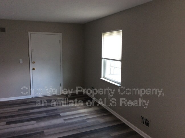 Building Photo - 3334 Breckenridge Ln