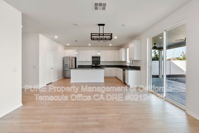 Foto del edificio - 30864 Wild Berry Wy