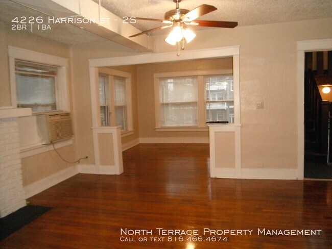 Building Photo - 4226 Harrison St - 2S - 2 beds, 1 full bath