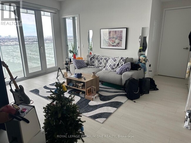 Building Photo - 3900 Confederation Pkwy