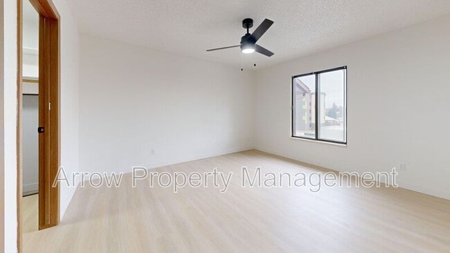 Foto del edificio - 205 E Arbor Ave