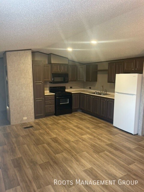 Building Photo - Home Available to Lease - Apply Today!