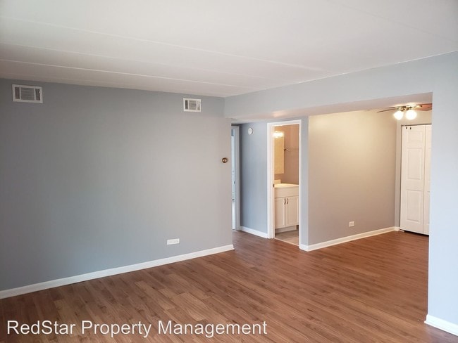 Building Photo - 17514 Sandalwood Dr