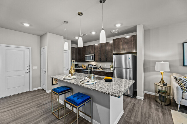 The Summit At Walnut Creek - Apartments in Alvarado, TX | Apartments.com