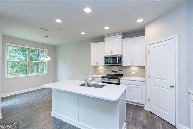 Building Photo - 207 Jonquil Spring Rd