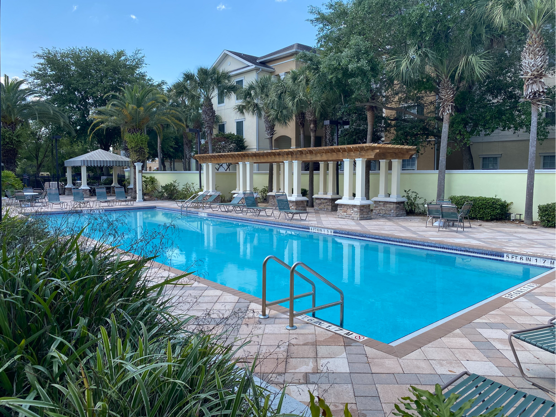 8151 Patterson Woods Dr, Orlando, FL 32821