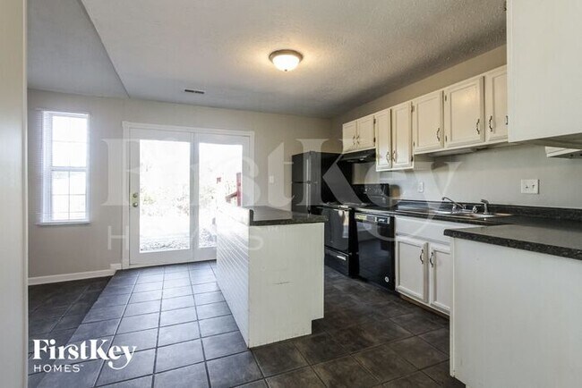 Building Photo - 6117 Epperson Dr