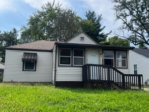 Building Photo - 2609 Avalon Pl