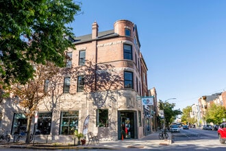 Building Photo - 2056 N Damen Ave