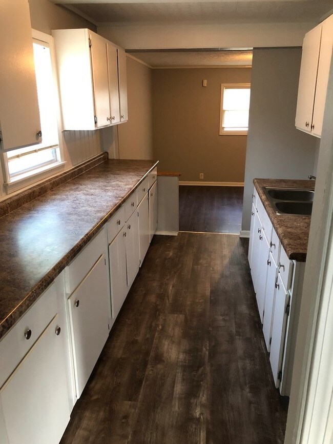 Foto del edificio - 1838 N Hawthorne Ln