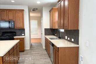 Building Photo - 1201 Egret Ct