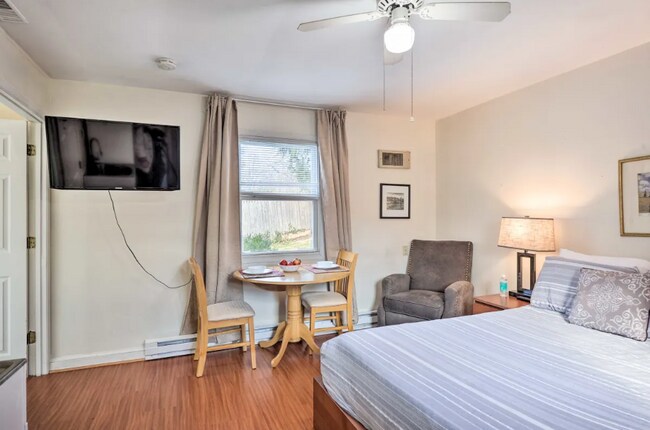 Photo - 11211 Dewey Rd House