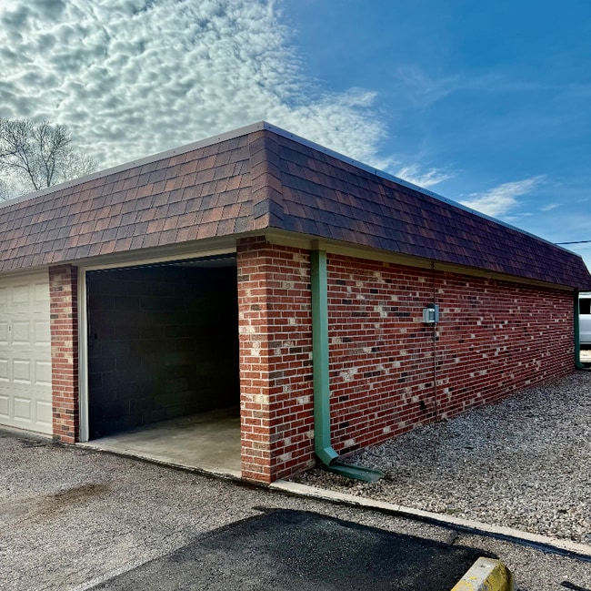 Foto del edificio - 408 E Thunderbird Dr