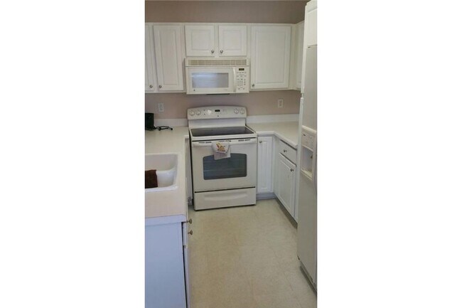 Foto del edificio - 908 Waverly Hills Ct