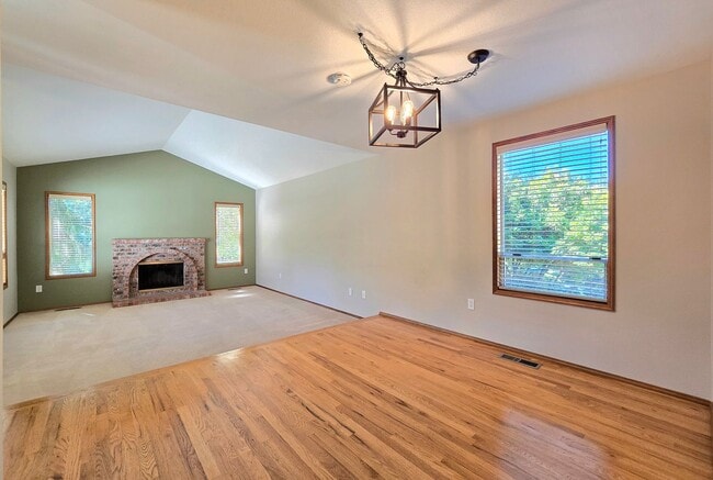 Foto del edificio - Bothell Home In Perfect Location!