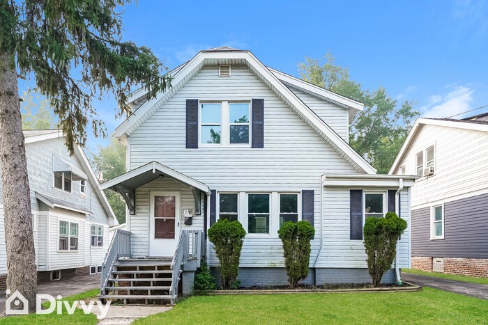 Primary Photo - 5579 Dalewood Ave