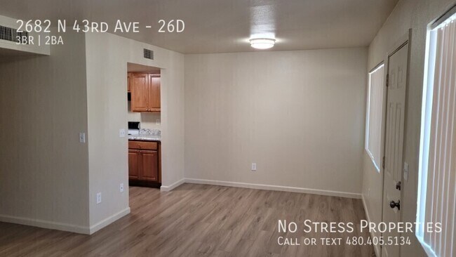 Foto del edificio - 2682 N 43rd Ave
