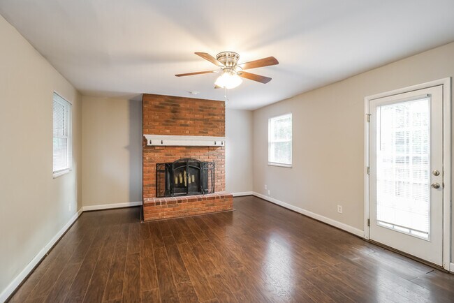 Foto del edificio - 4 Bedroom Cincinnati Gem