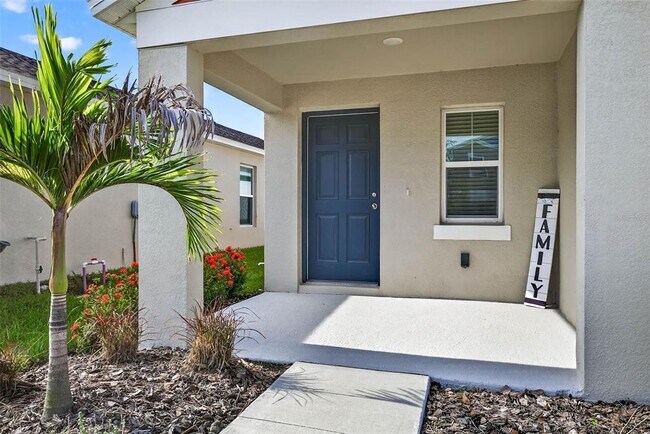 Foto del edificio - 7782 Peace Lily Ave