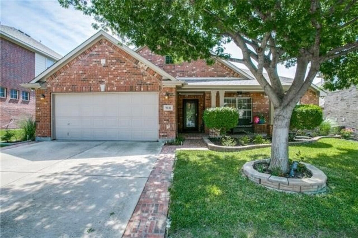 Foto principal - 9036 Tate Ave