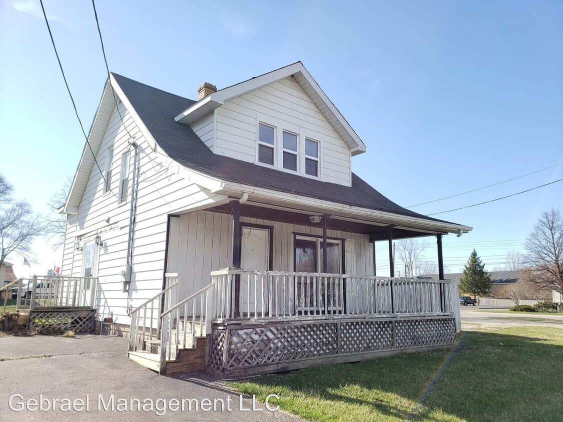 Primary Photo - 2 br, 1 bath House - 3012 S Term St.