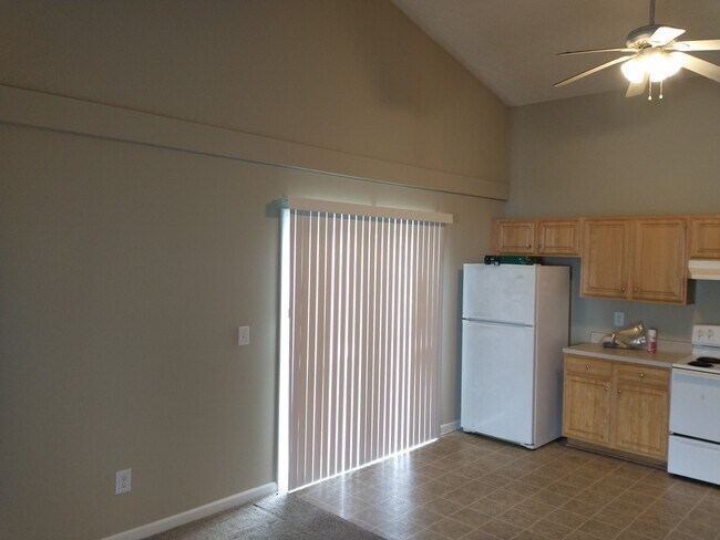Foto del edificio - 3429 Quinlan Blvd