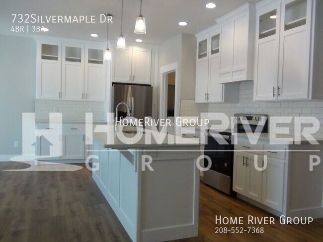 Building Photo - 732Silvermaple Dr