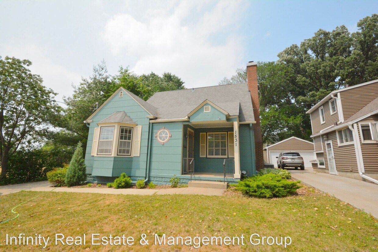 Primary Photo - 4 br, 2 bath House - 1531 6th St SW