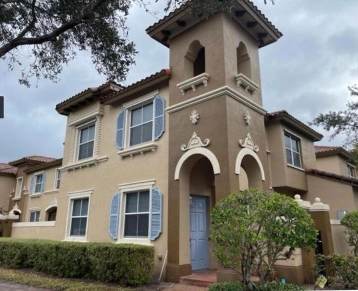 Foto principal - 2914 Hope Valley St