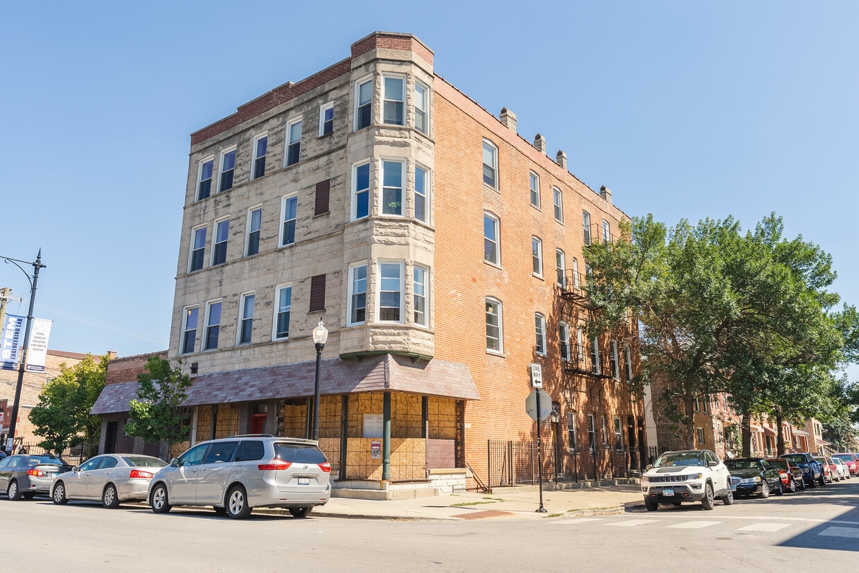 Primary Photo - 3119 S Morgan St