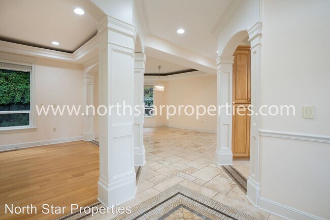 Foto del edificio - 4 br, 4 bath House - 1916 NW Norfolk Ct