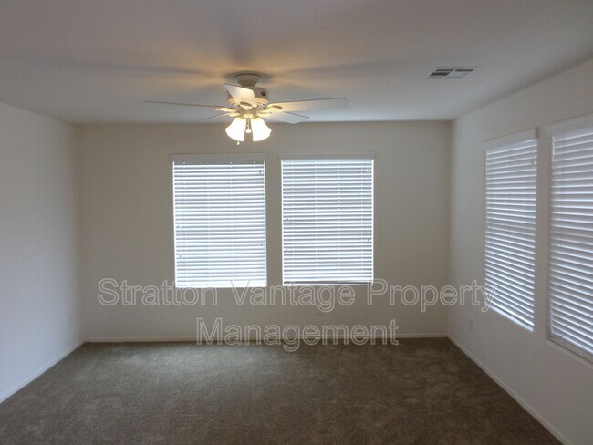 Building Photo - 1809 S Balboa Dr