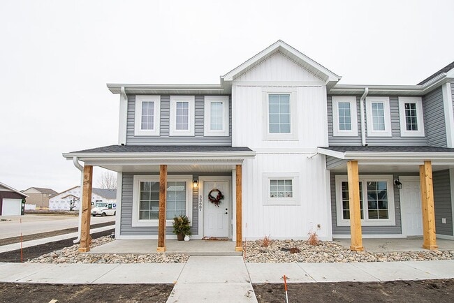 Foto del edificio - Luxury Townhome Living